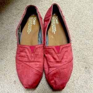 Women’s TOMS, Size 7